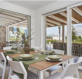 4 bedroom villa with pool, Castellammare del Golfo, sleeps 8-10